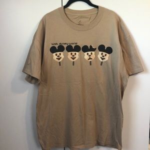 Men’s Walt Disney shirt size XL